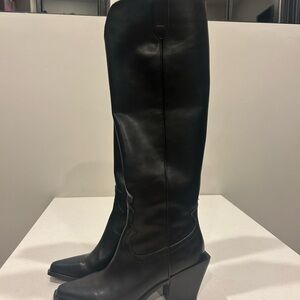 Elegant Black Knee-High Women's Boots (like Annie Bing boots)